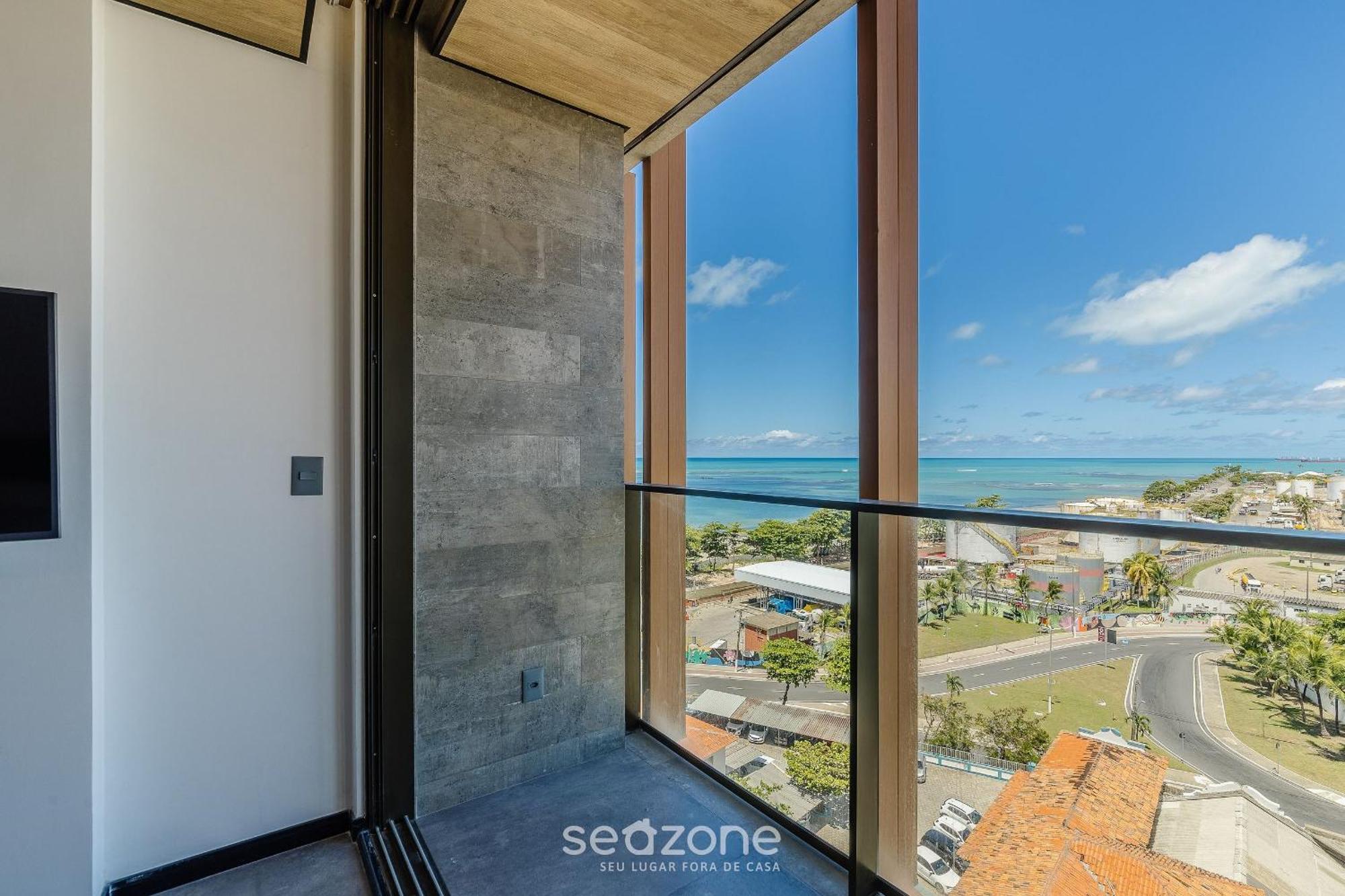 Nwts - Estudios Com Vista Lateral Mar Em Iii